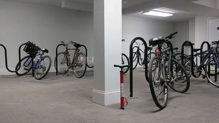 Rented by Nooklyn NYC LLC | media 35