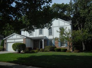 5336 Oakview Ln, Gurnee, IL 60031