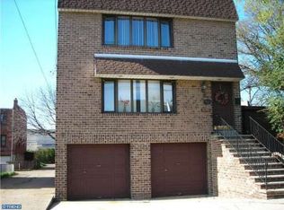6346 Hegerman St, Philadelphia, PA 19135