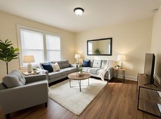 18 E 51st St, Bayonne, NJ 07002
