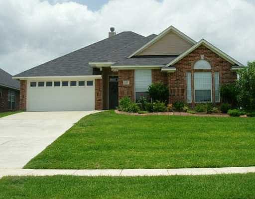 1st image of 2317 Windsor Ct