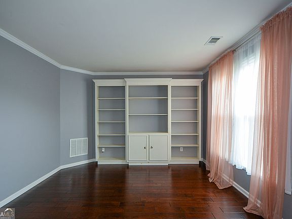 3rd image of 3433 Mill Grove Ter