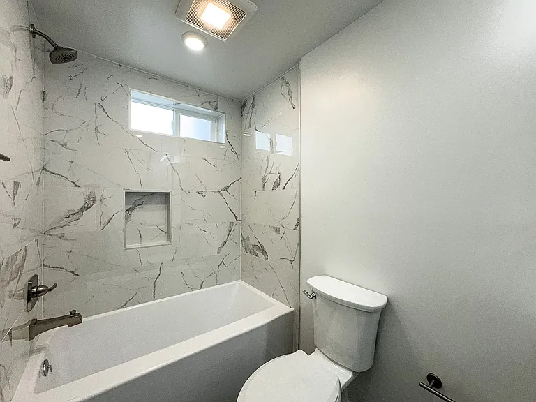 Tremont Three — Photo 16