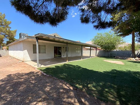 3rd image of 5809 Allegro Ave