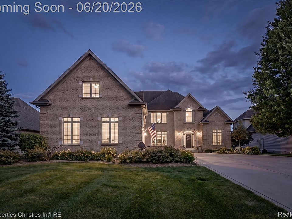 1st image of 595 Ridge Point Dr