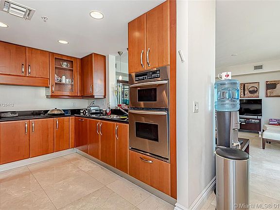5th image of 19400 Turnberry Way APT 1232