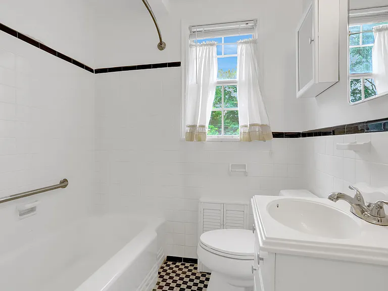 1413 Belle View Blvd #B2 — Photo 24