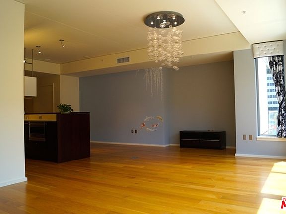 3rd image of 1155 S Grand Ave APT 302