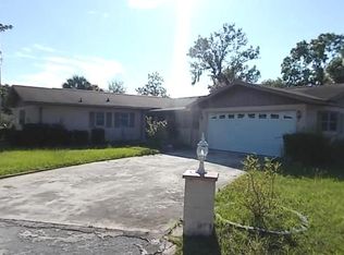 527 Bahia Track Ln, Ocala, FL 34472