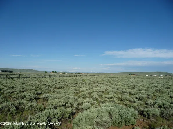 Joe Alexander Trl, Cora, WY 82925