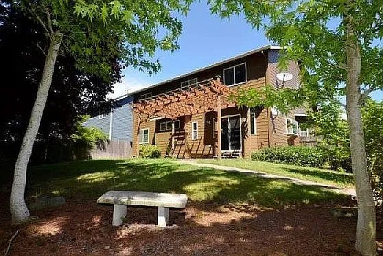 5994 NE Weller Ct — Photo 4