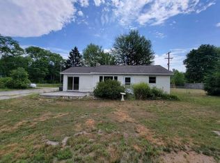 6383 Cline Rd, Fruitport, MI 49415