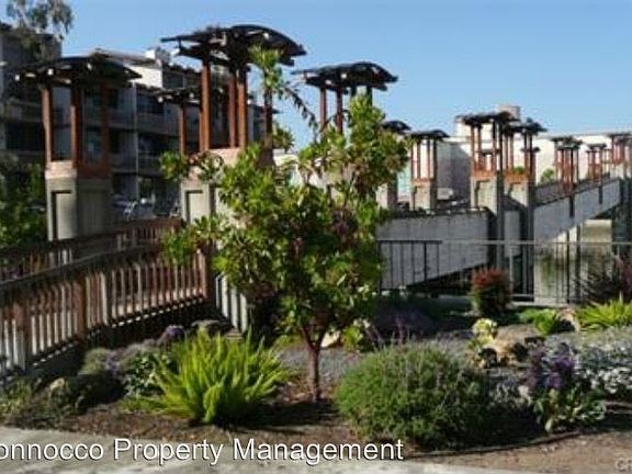 3rd image of 7133 Marina Pacifica Dr N