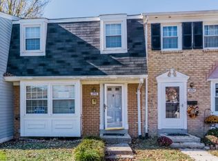 1806 Sharwood Pl, Crofton, MD 21114