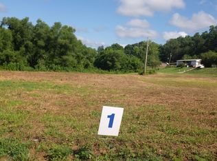 4 Apple Valley, East Bernstadt, KY