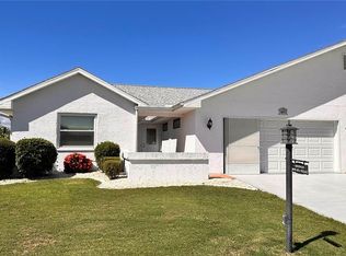 1621 Faxton Dr, Sun City Center, FL 33573