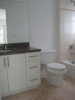 4th image of 1110 NE 17th Way