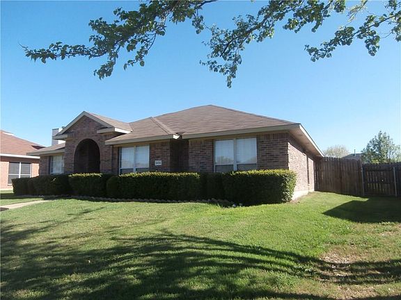 2nd image of 1434 Cromwell Ct