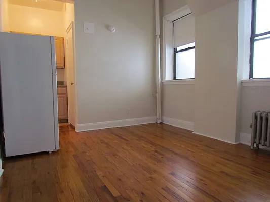 Rented by Landmark Real Estate | media 27