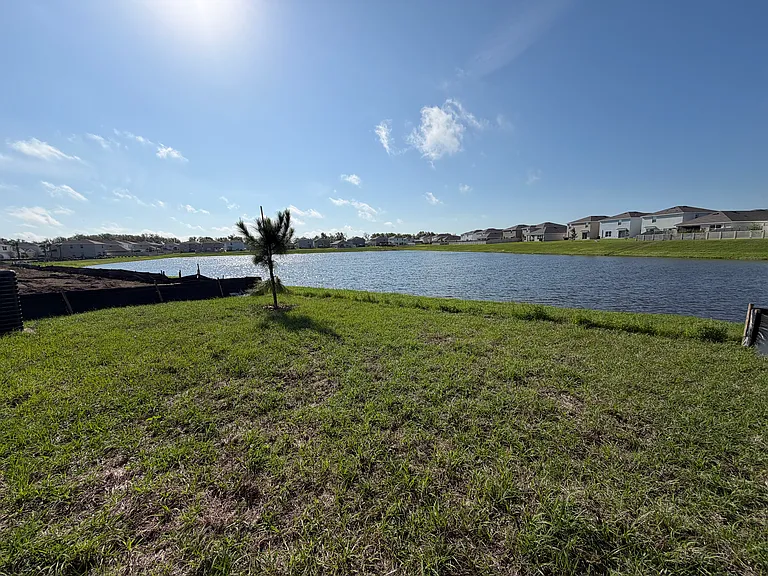 5253 Berry Bay Ave — Photo 32