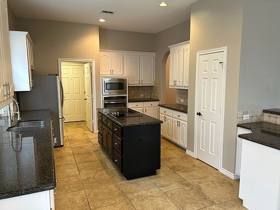 2nd image of 1800 Timber Edge Dr