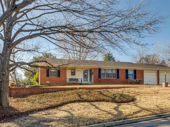 6837 Woodstock Rd, Fort Worth, TX 76116