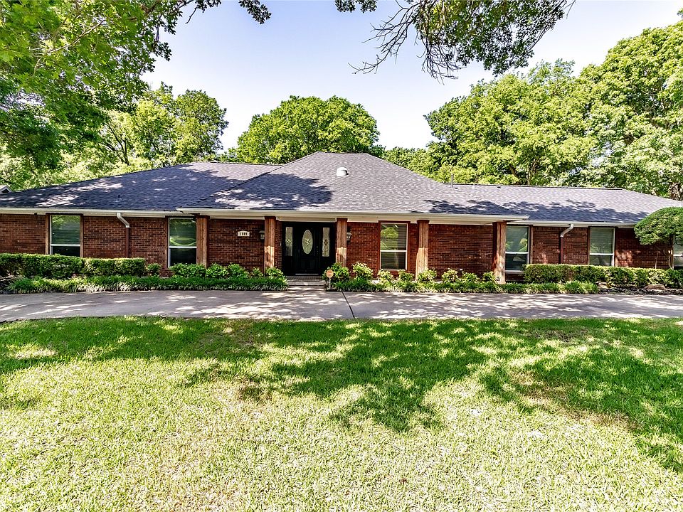1st image of 1809 Faulkner Dr