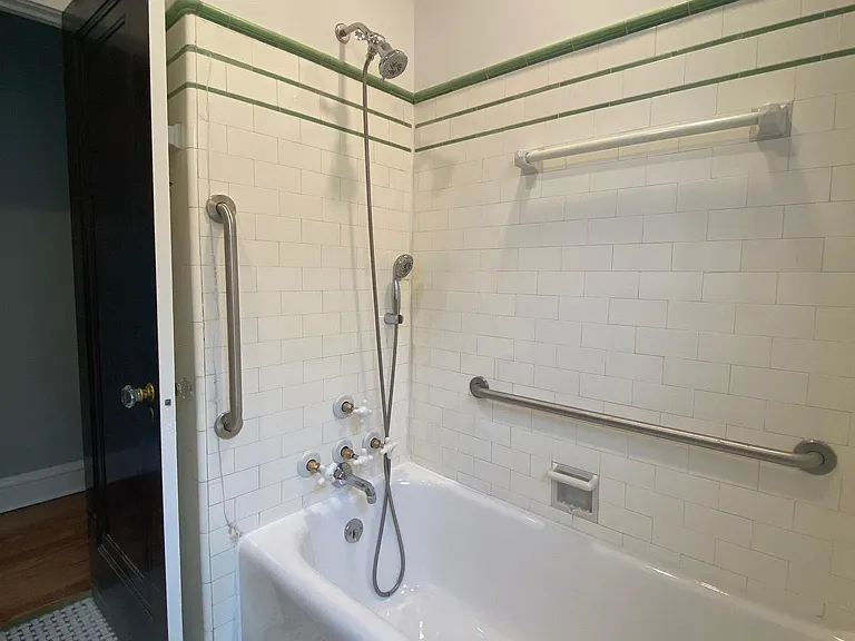 2539 W Coyle Ave — Photo 11