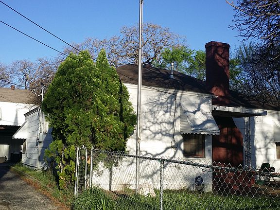 5th image of 1505 Oak Knoll Dr