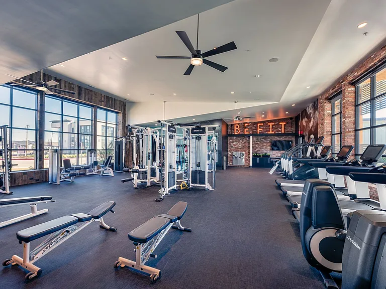 24-Hour Fitness Studio