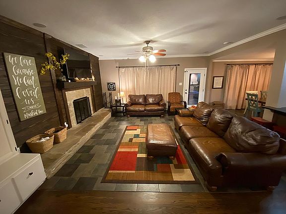 4th image of 1201 Garden Ave