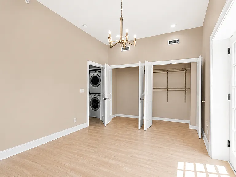 2355 E York St #A — Photo 12