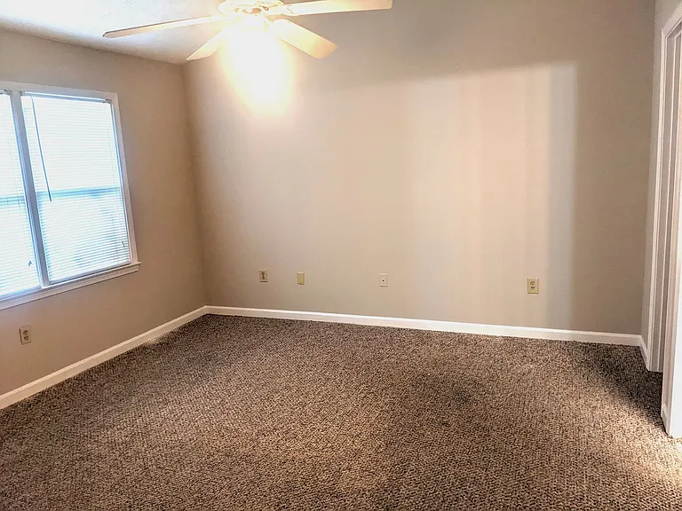 130 Beth Ct — Photo 7