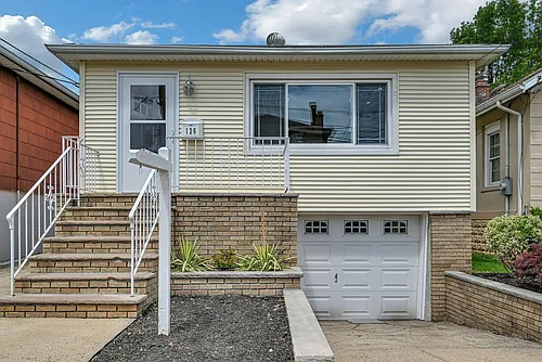 126 Huber St Photo 1