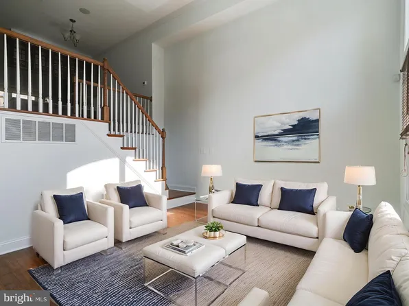 1005 N 3rd St, Philadelphia, PA 19123