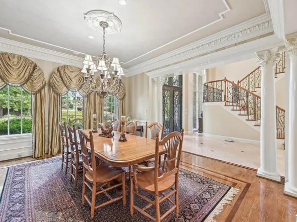 1724 Lake Hardwood Dr, Birmingham, AL 35242