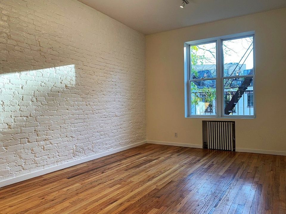 1st image of 214 E 11th St APT 4C