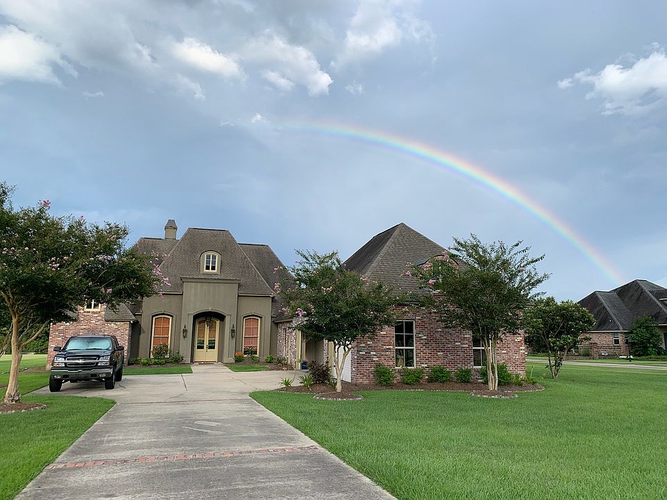 1st image of 8446 Pin Oak Dr