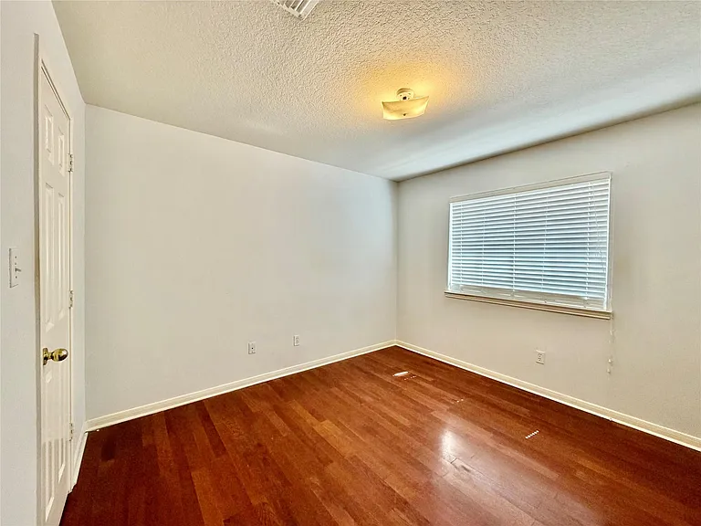 21306 Walden Grove Ln — Photo 9