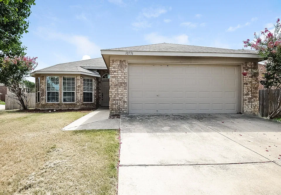10776 Braemoor Dr
