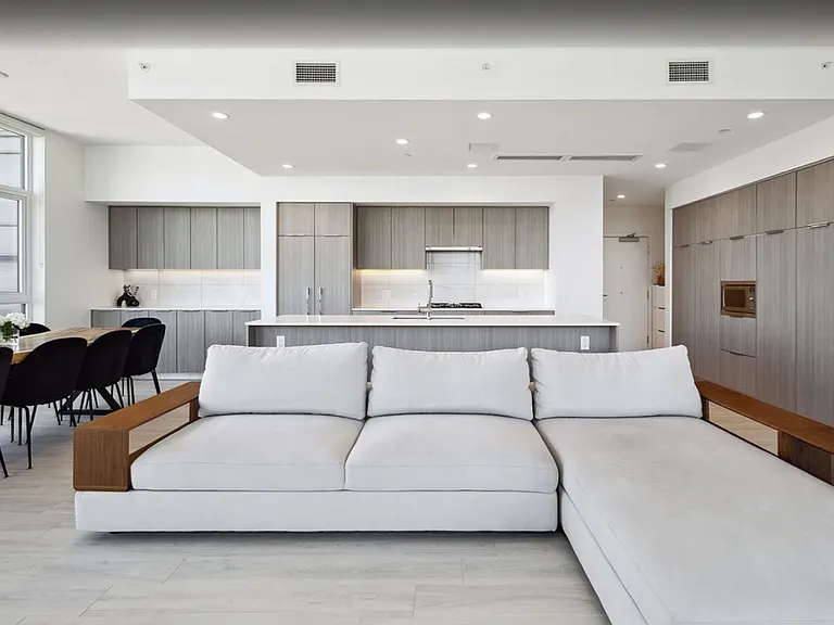 1401 Hunter St #7 — Photo 13