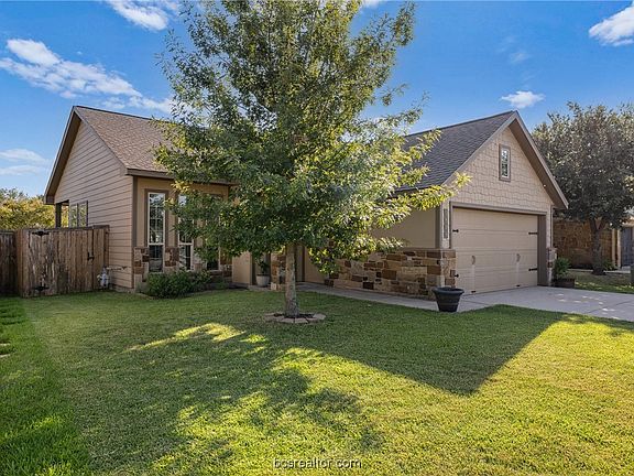 2nd image of 3809 Clear Meadow Creek Ave