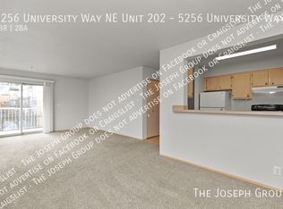 5256 University Way NE APT 202, Seattle, WA 98105