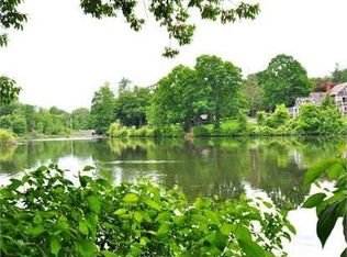 26 Spook Rock Rd, Suffern, NY 10901