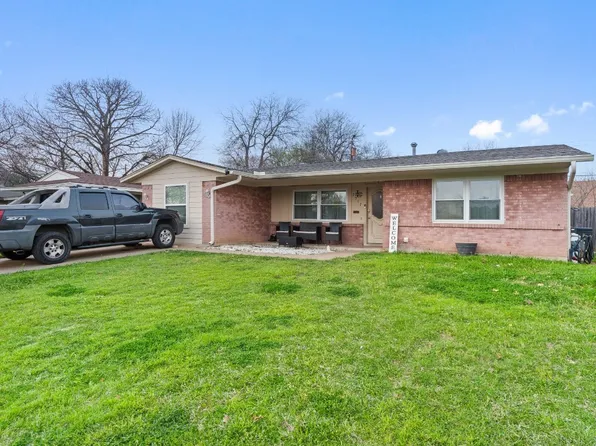 2517 Patrick St, Irving, TX 75060