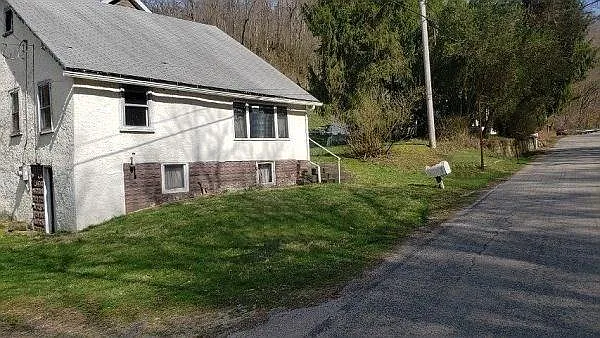 149 Navaho Hollow Rd photo 1