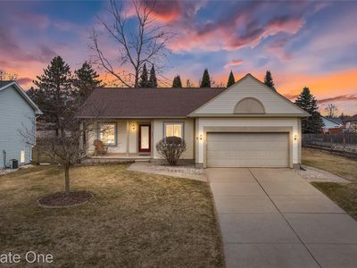 6335 Stonehearth Pass, Grand Blanc, MI, 48439