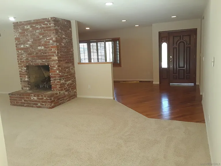 510 Tarento Dr — Photo 22