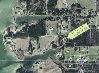 63 Celey Thomas Ln, Port Haywood, VA 23138