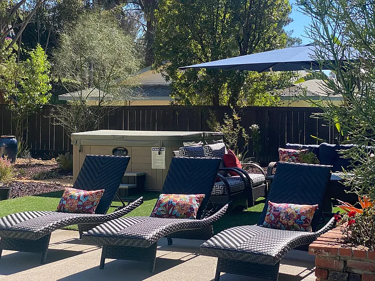 Laurashawn Ln — Photo 27